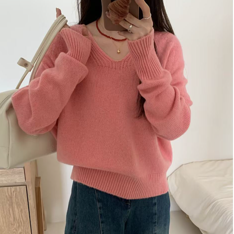 2025春[8816]无缝一体大v领ins风羊毛衫