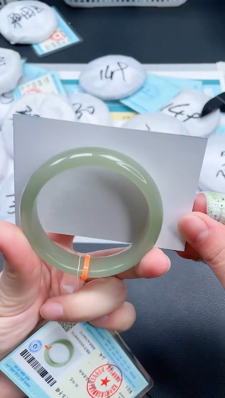 石英质玉手镯未镶嵌26V273-54