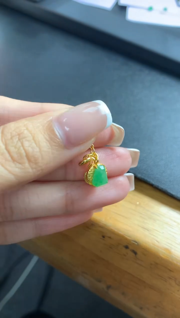 翡翠银S925镶嵌颈饰净货