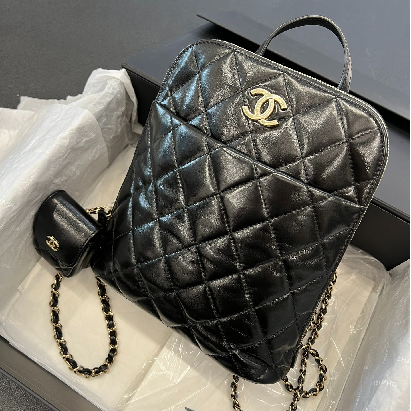 95新 Chanel/香奈儿 油腊小牛皮黑金贝壳双肩子母包芯片款/157984