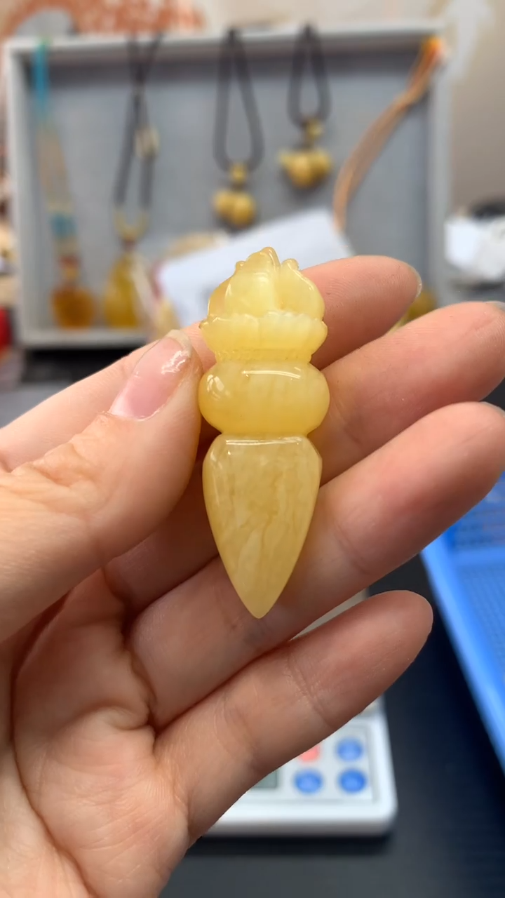 【闪购商品】琥珀珠宝奇石未镶嵌1055