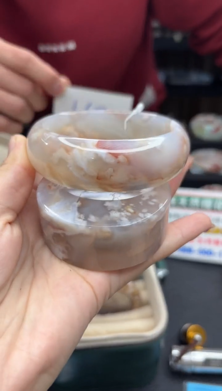 【闪购商品】石英质玉手镯未镶嵌634（63圈赠送镯心）