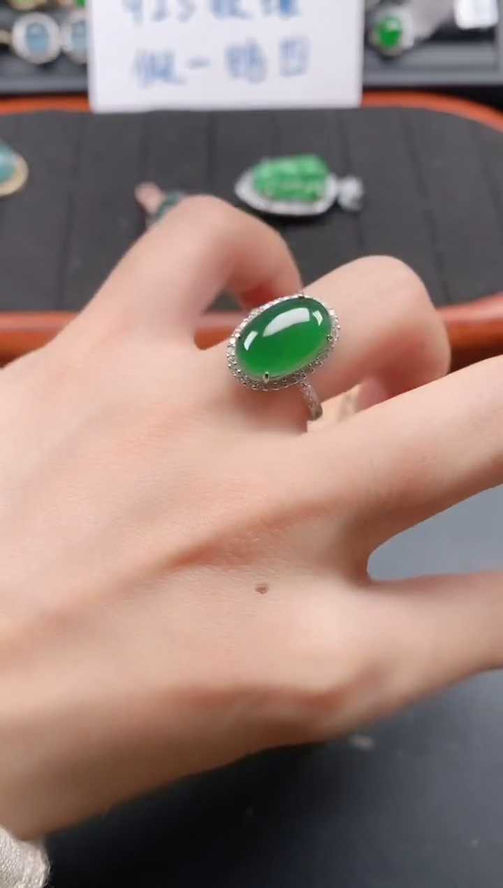 银S925镶嵌戒指翡翠1