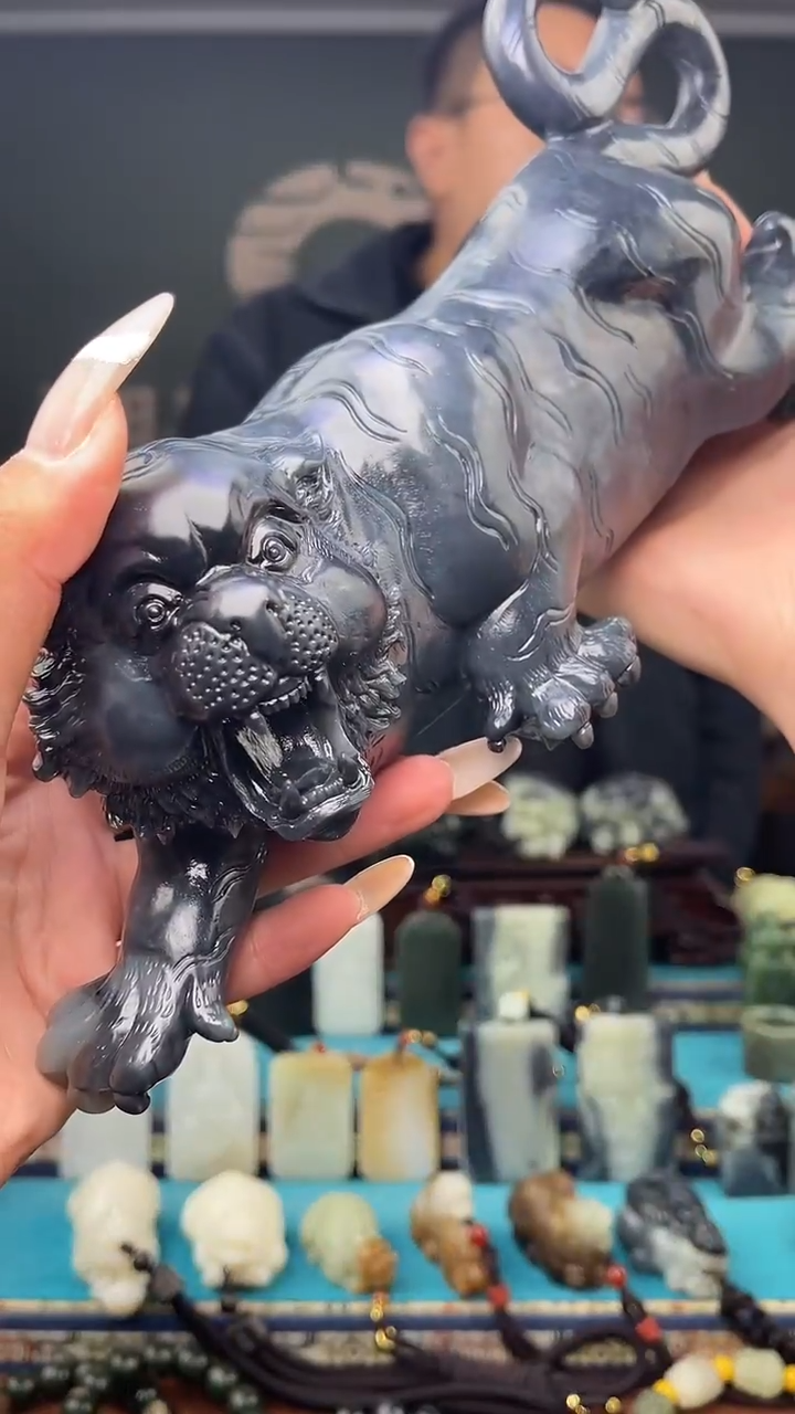 未镶嵌和田玉挂件1