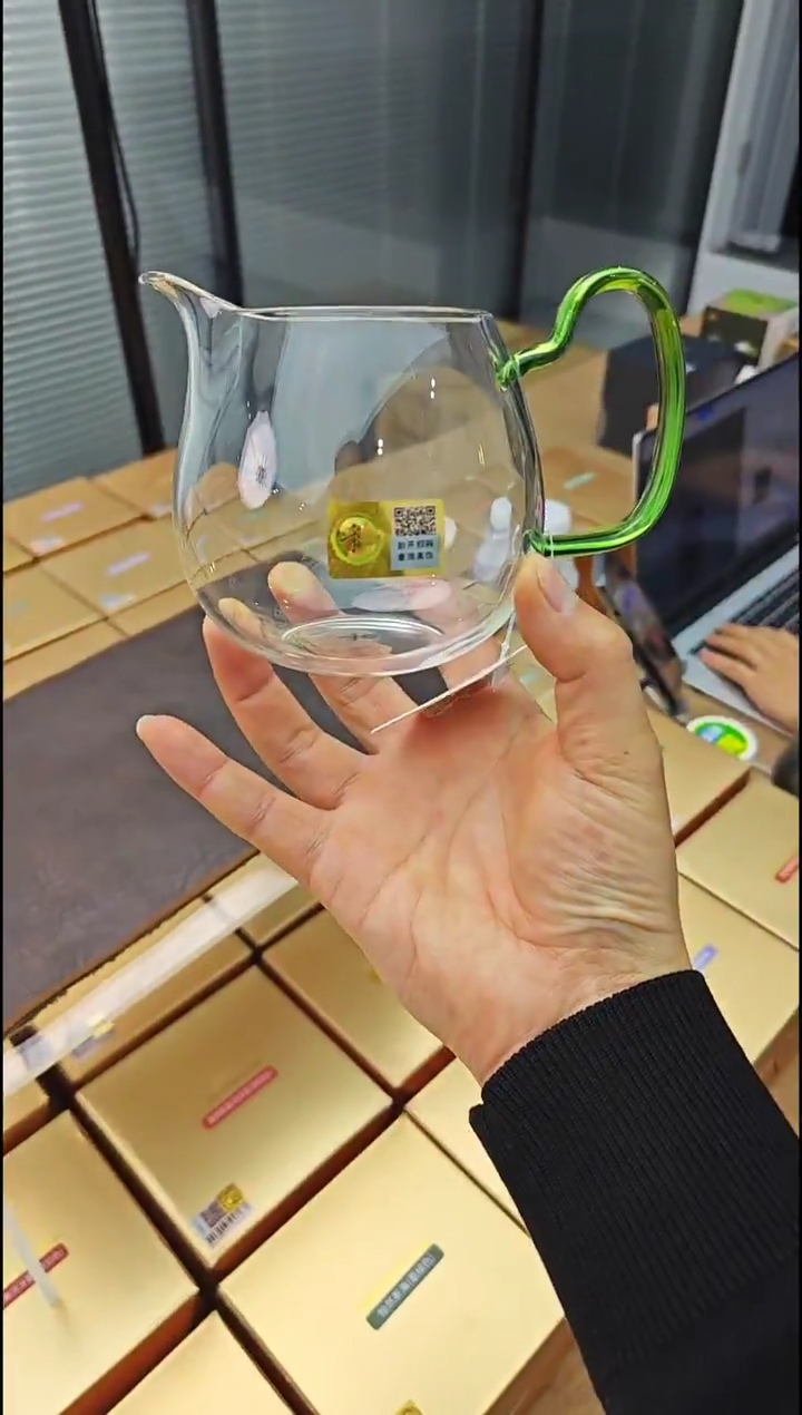 【闪购商品】禾器轩然茶海湖绿色