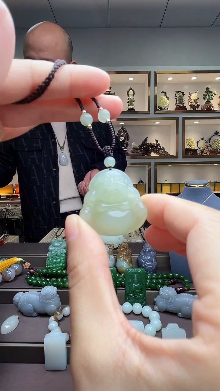 【闪购商品】和田玉颈饰未镶嵌苏