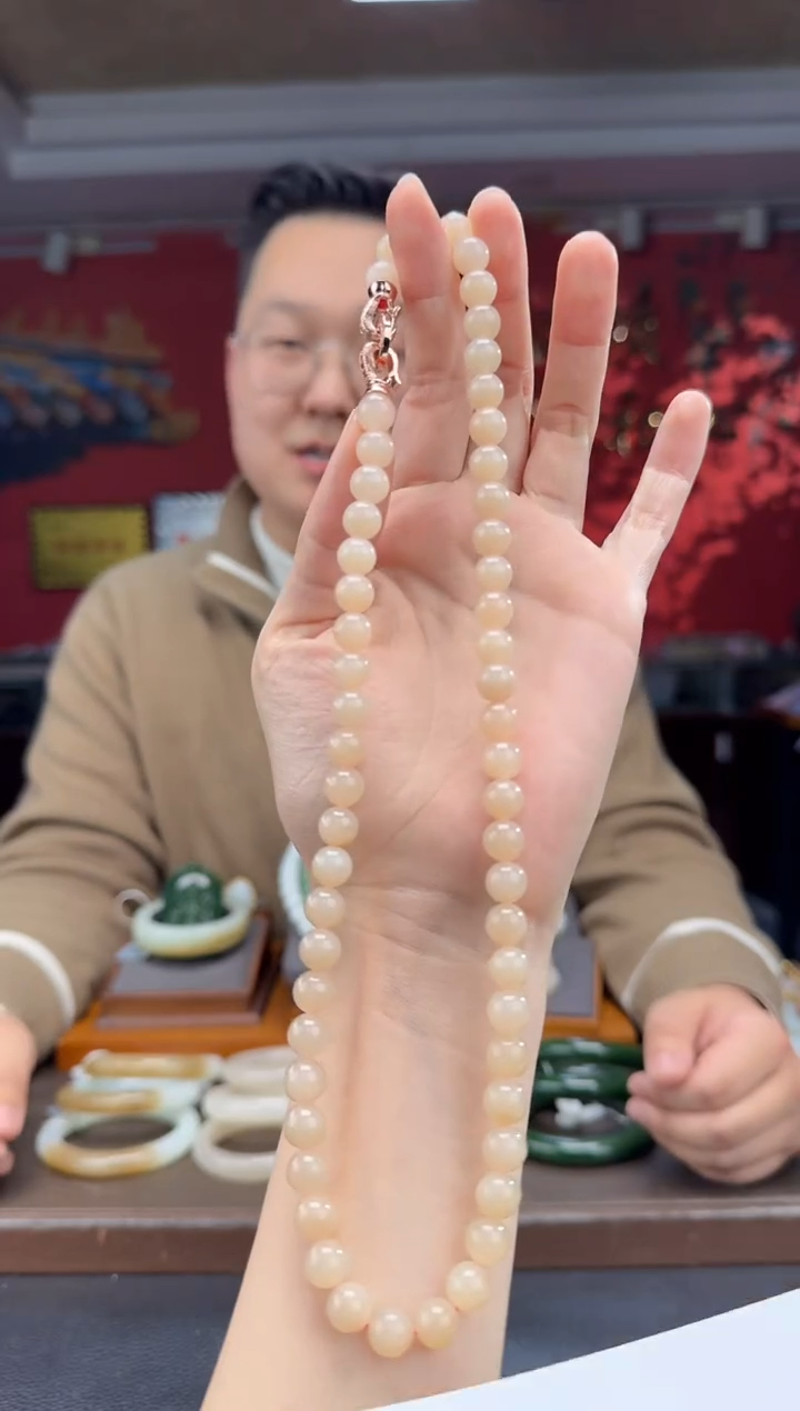 颈饰未镶嵌和田玉藕粉妈妈链卡8