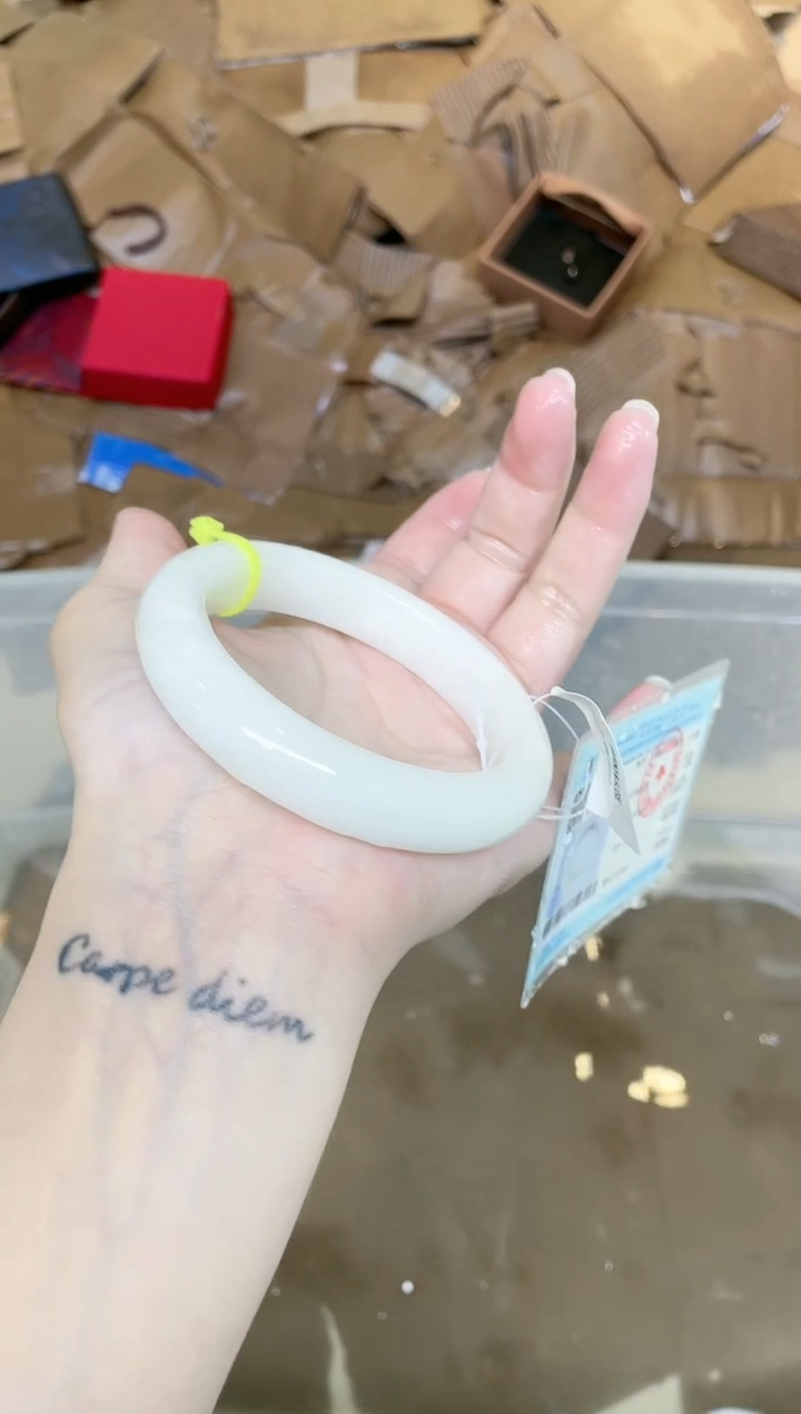 和田玉手镯未镶嵌726-61