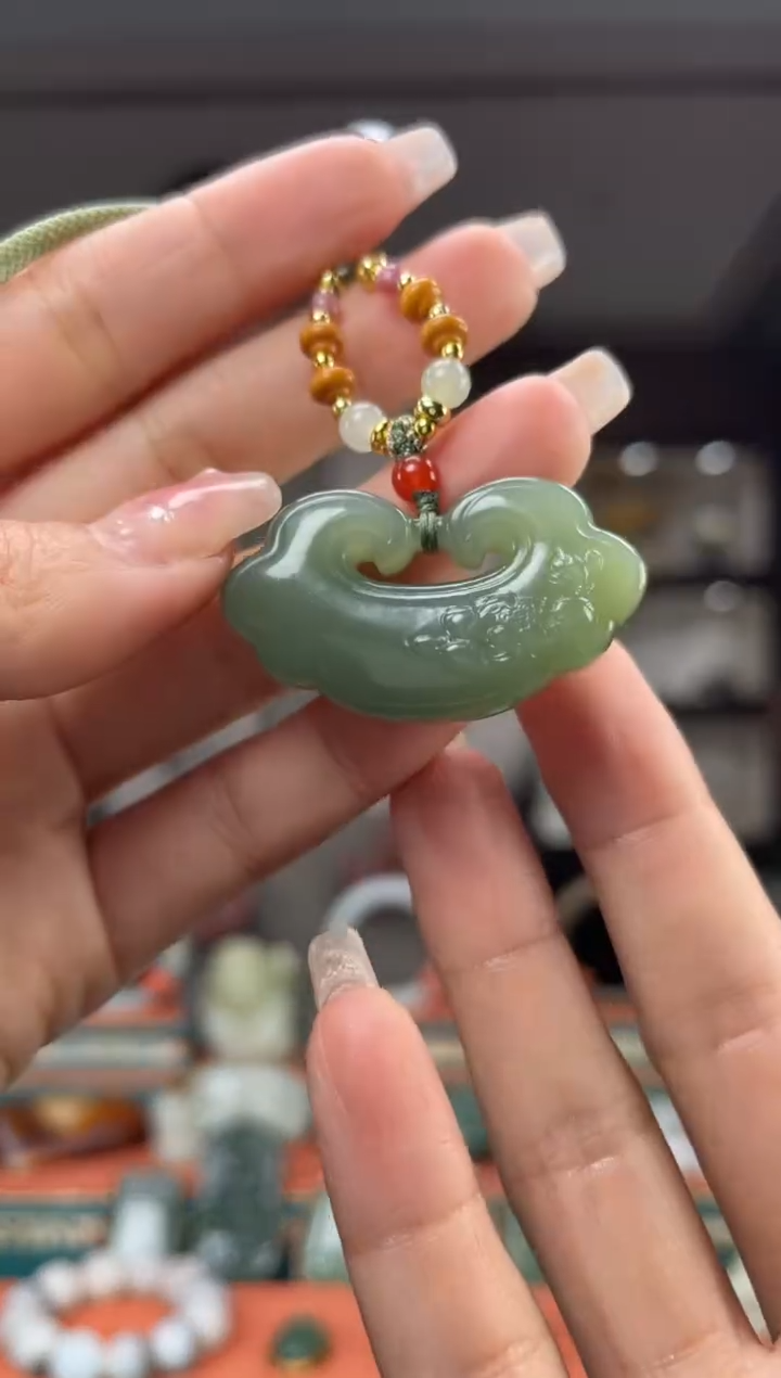 【闪购商品】和田玉颈饰未镶嵌佩佩