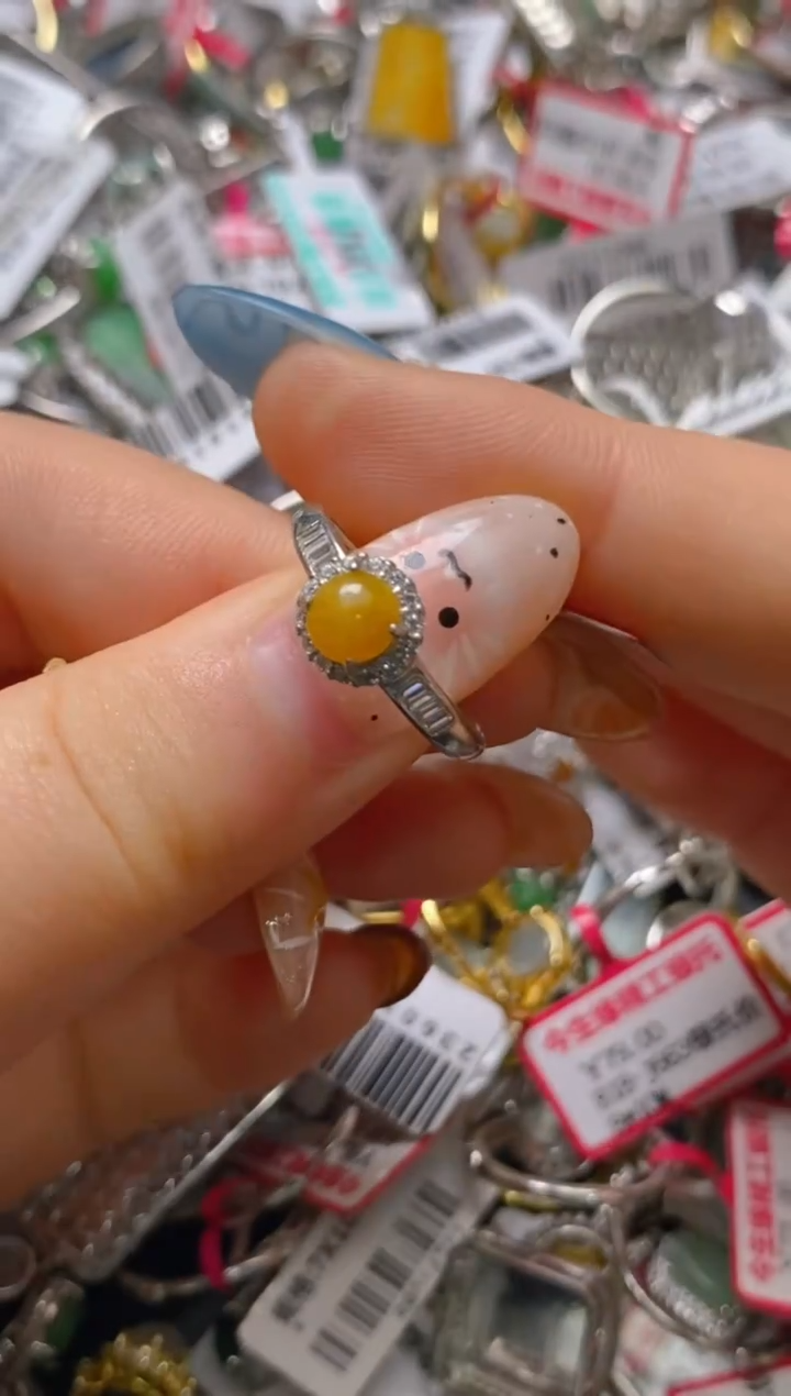 银S925镶嵌戒指翡翠百内无证书