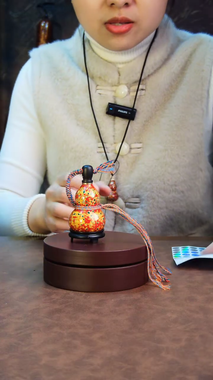 【闪购商品】148直播一物一图大漆酒葫芦送底座送挂绳