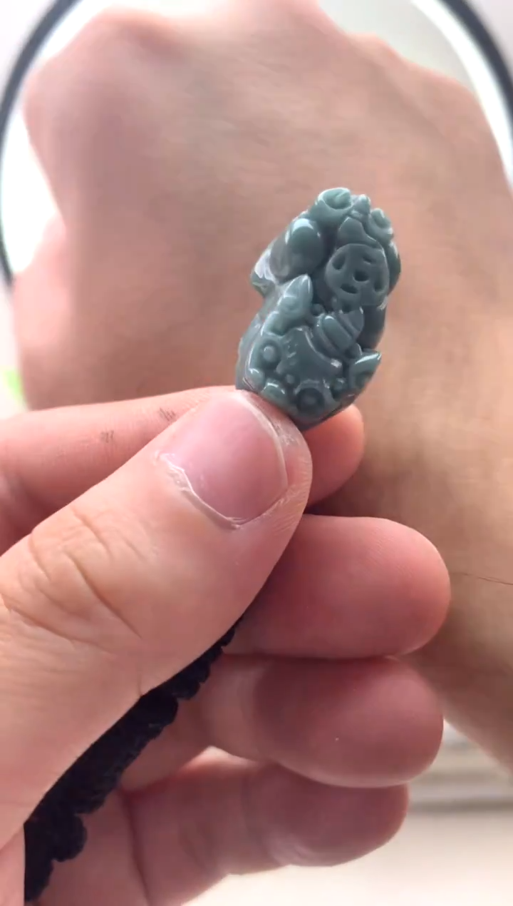 颈饰未镶嵌翡翠貔貅