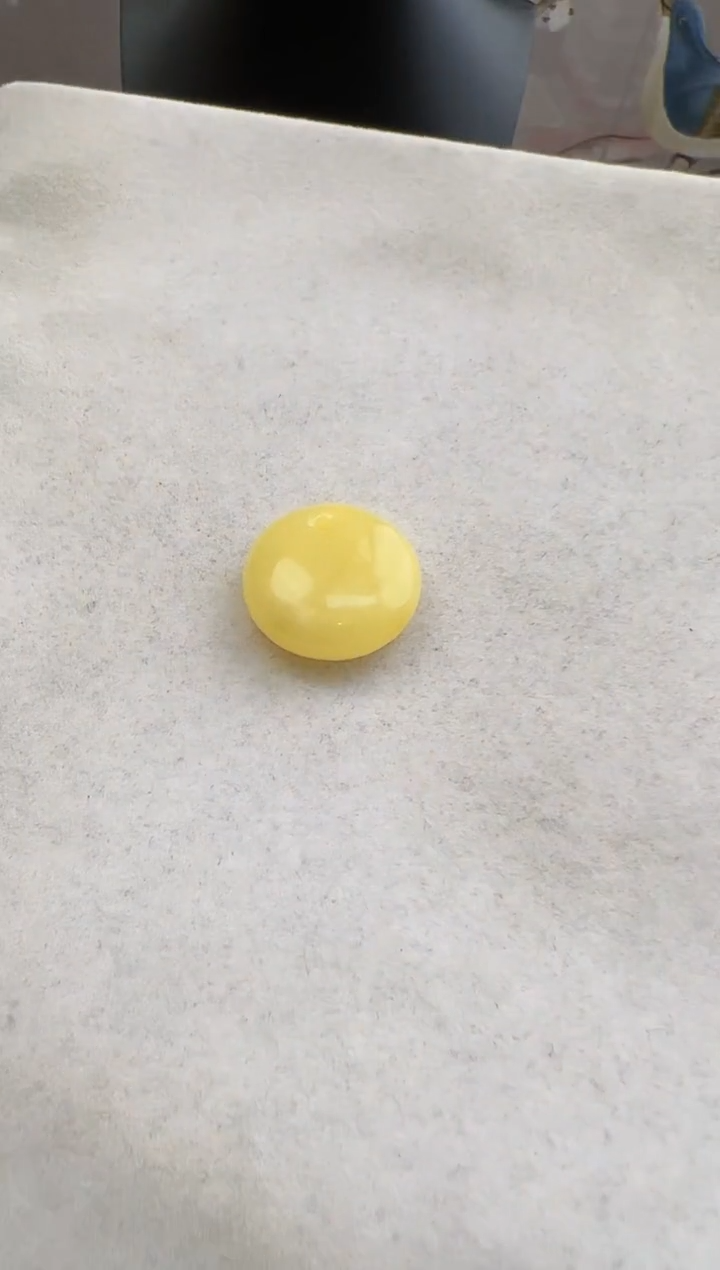 【闪购商品】琥珀裸石未镶嵌10205009-吊坠