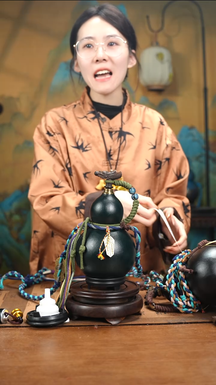 1***猫XK118藏绳款大漆酒葫芦（现货现发）