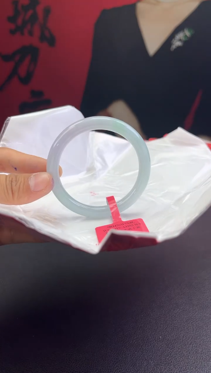 【闪购商品】翡翠手镯未镶嵌翡翠手镯9