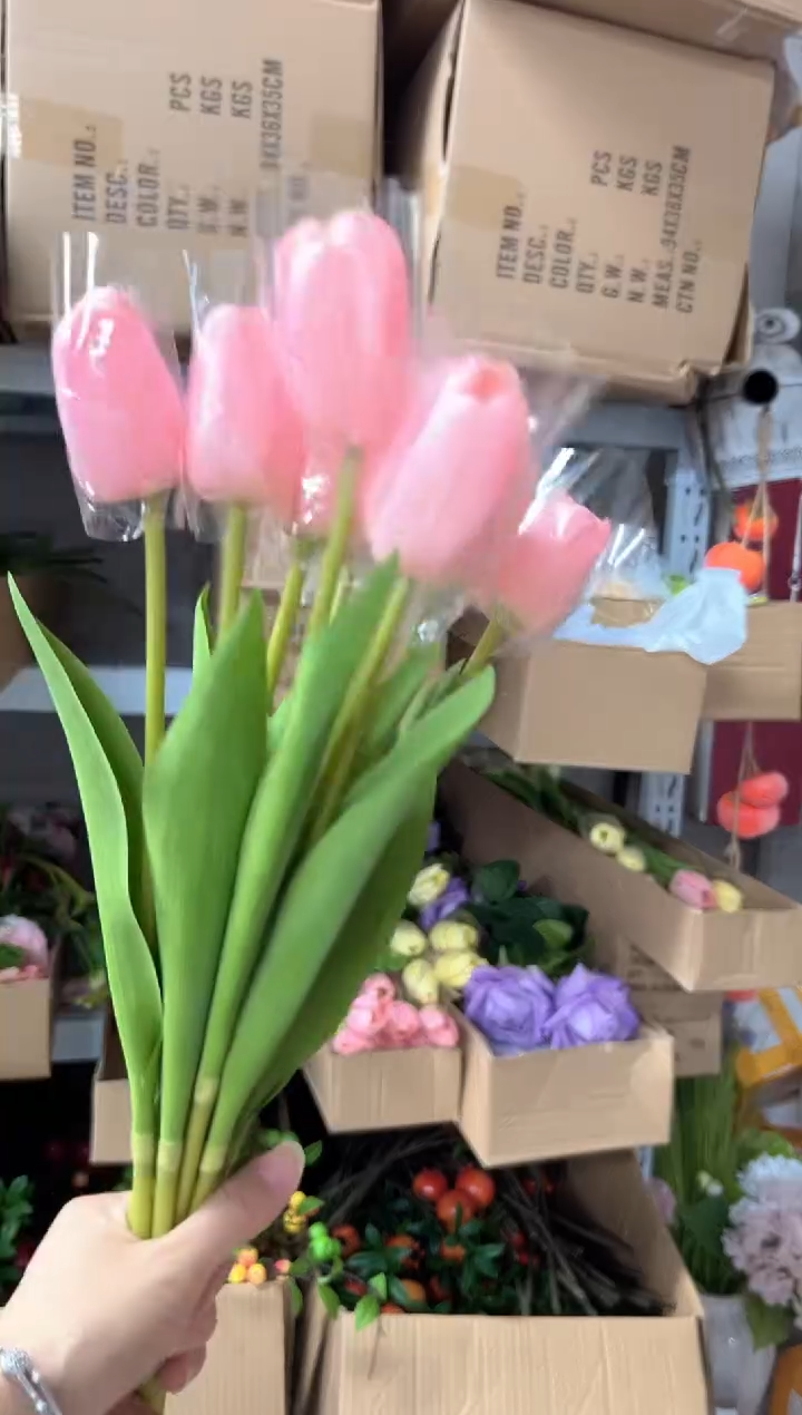 10枝粉色手感保湿郁金香