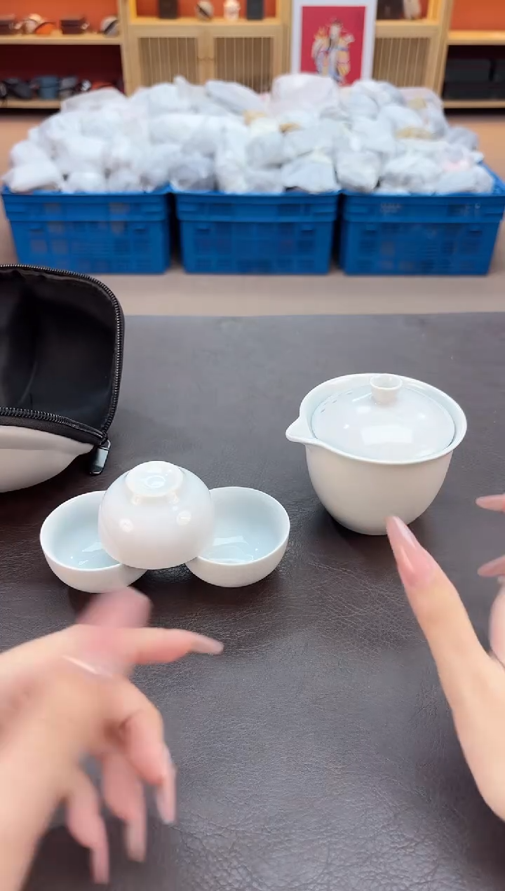 【闪购商品】摆件瓷SC1111111111111