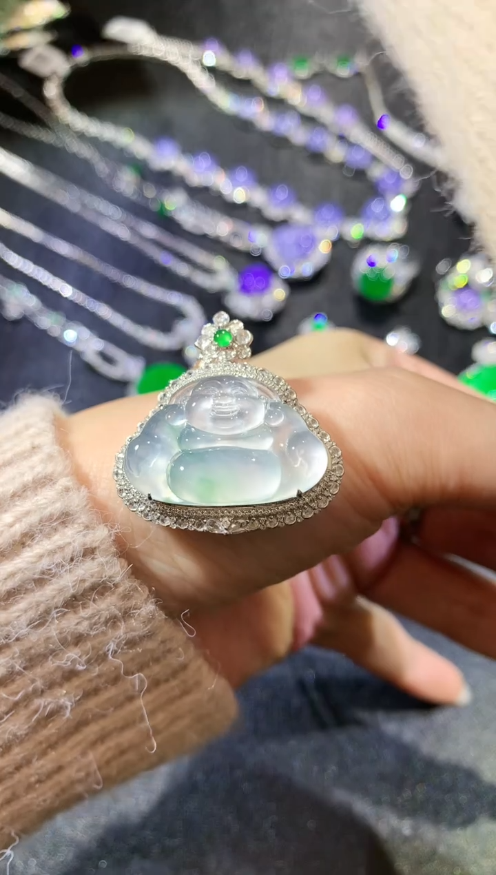 【闪购商品】翡翠吊坠(不含链)18K金镶嵌73-佛公