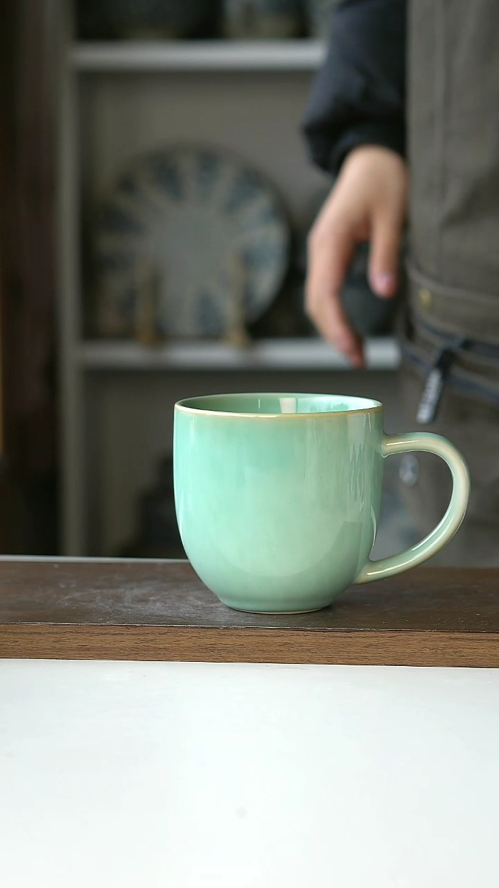 【闪购商品】陶瓷窑变苹果绿马克杯@4-2@