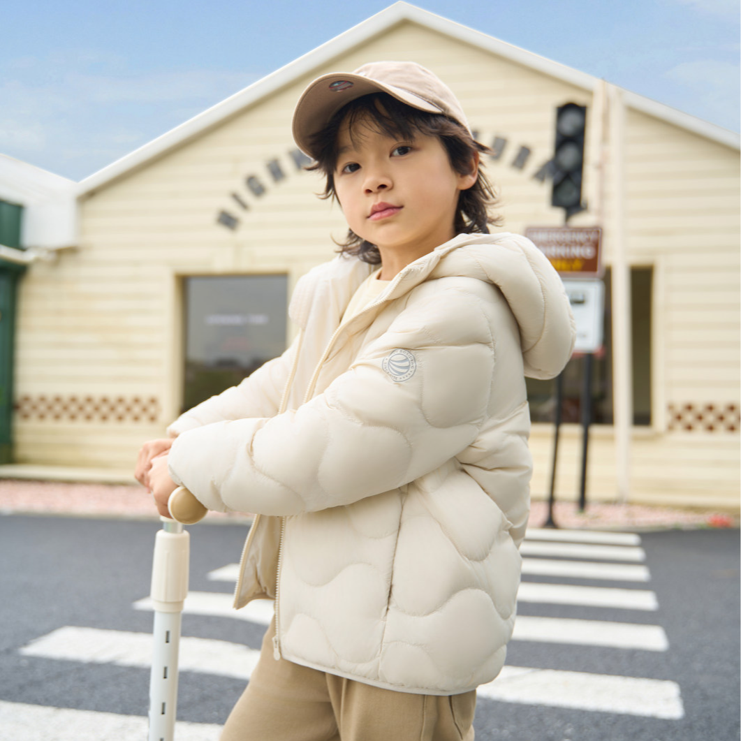 波司登2025新款秋季连帽新款男女童秋冬休闲外套羽绒服T250135500