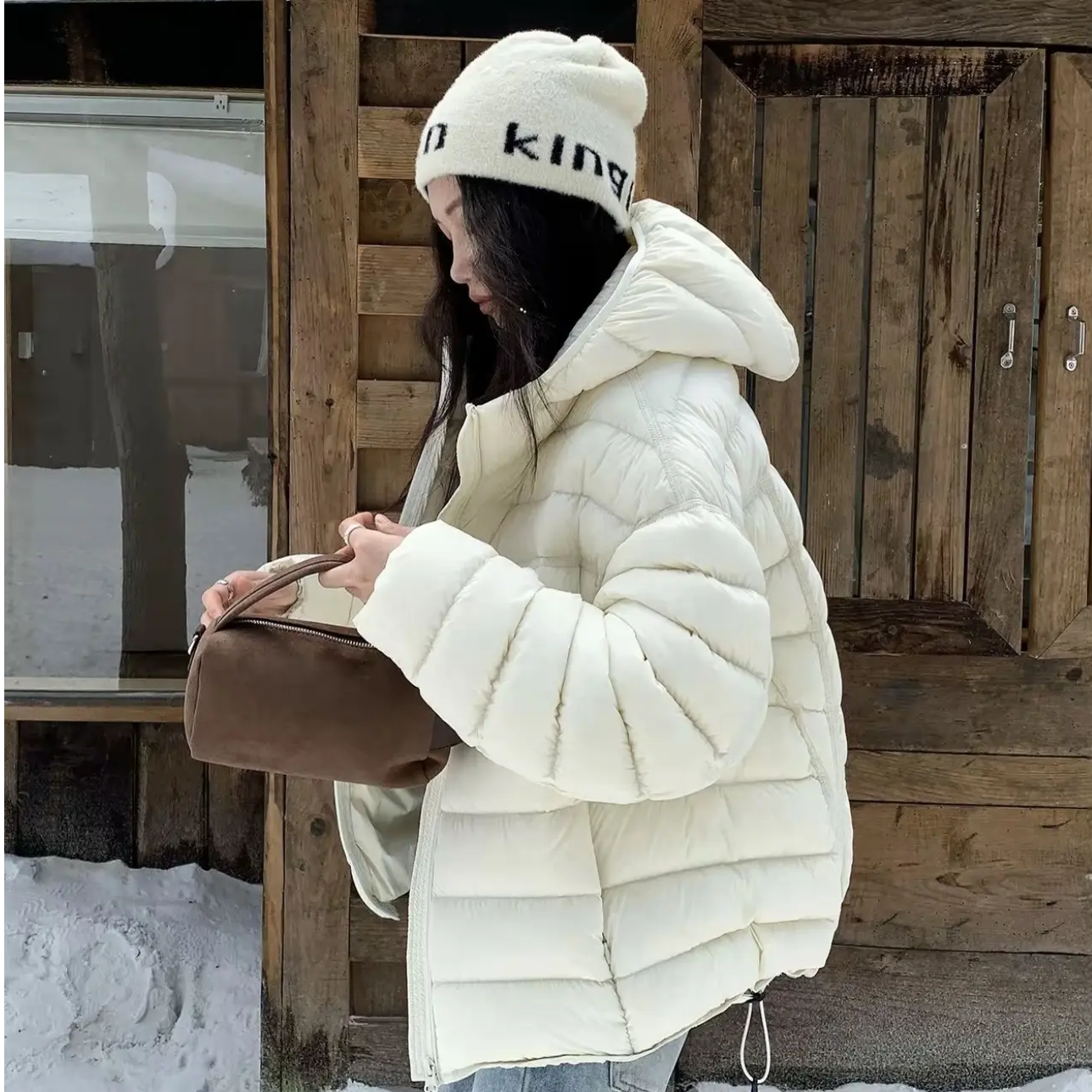 95白鸭绒 25款排骨爆款连帽泡芙新国标羽绒服女短款时尚
