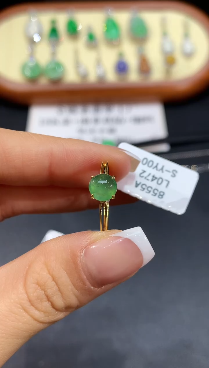 【闪购商品】翡翠戒指18K金镶嵌L0472