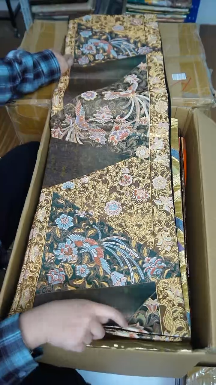 织绣恩**贝箔底凤凰唐草花特价