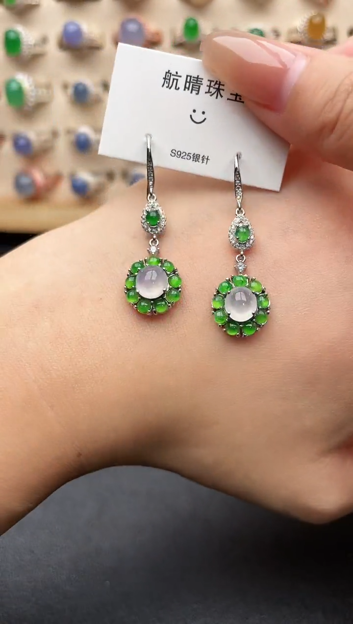 未镶嵌戒指翡翠一物一证一礼盒