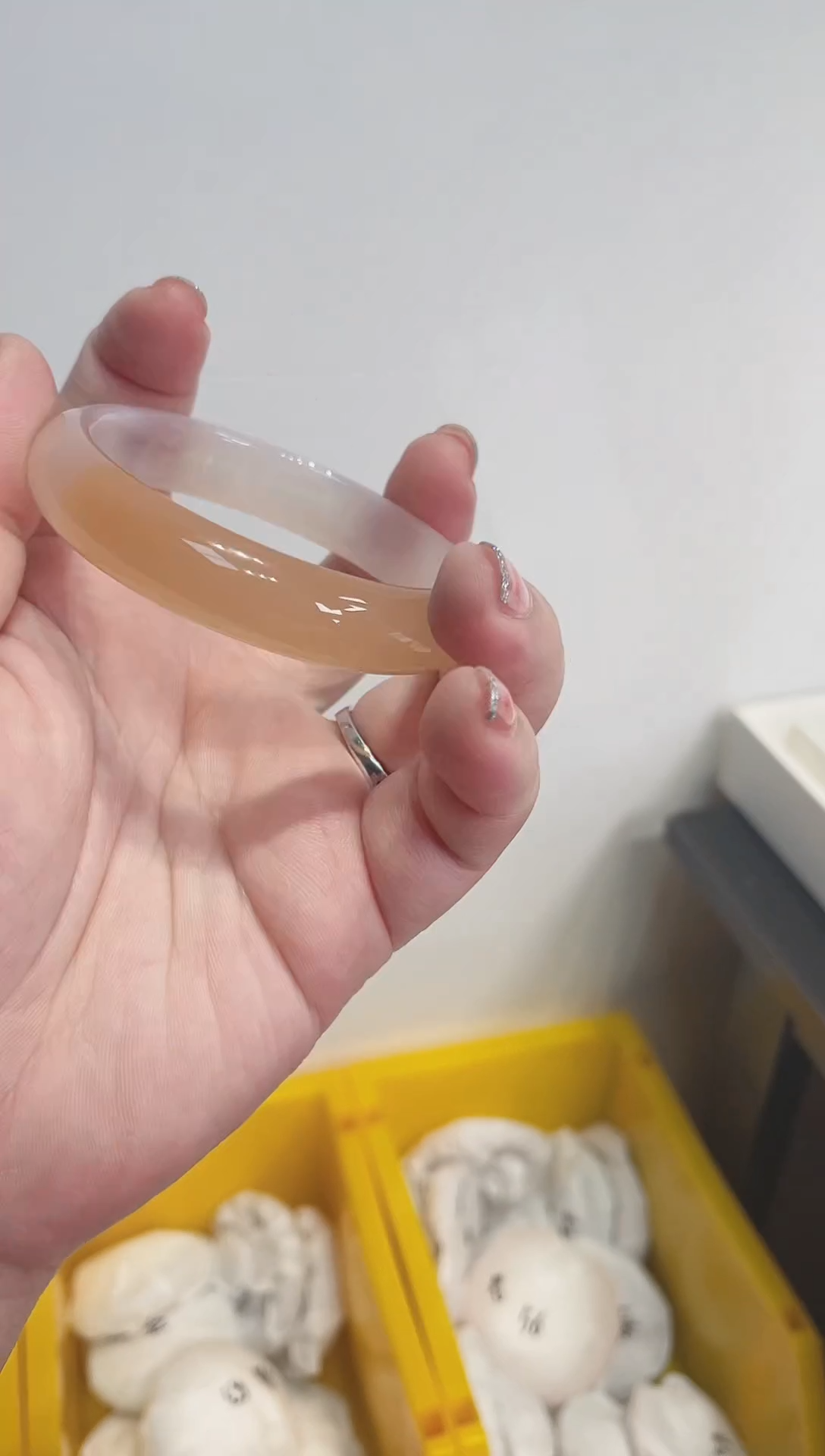 【闪购商品】玛瑙/玉髓手镯未镶嵌019圈口55