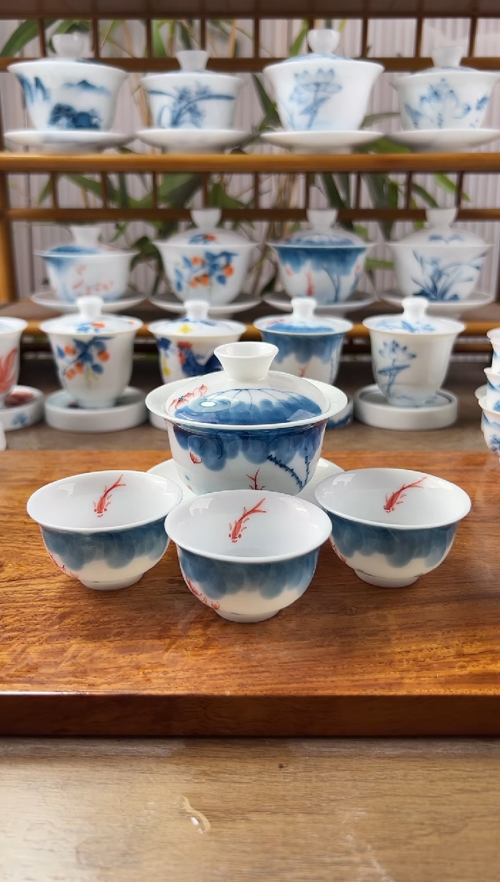 全品线条莲150ml三才盖碗+小和顺杯3个