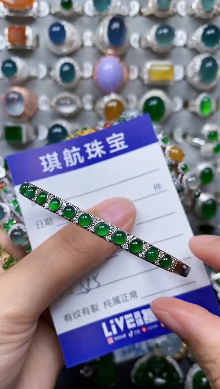 【闪购商品】翡翠手镯银S925镶嵌0586