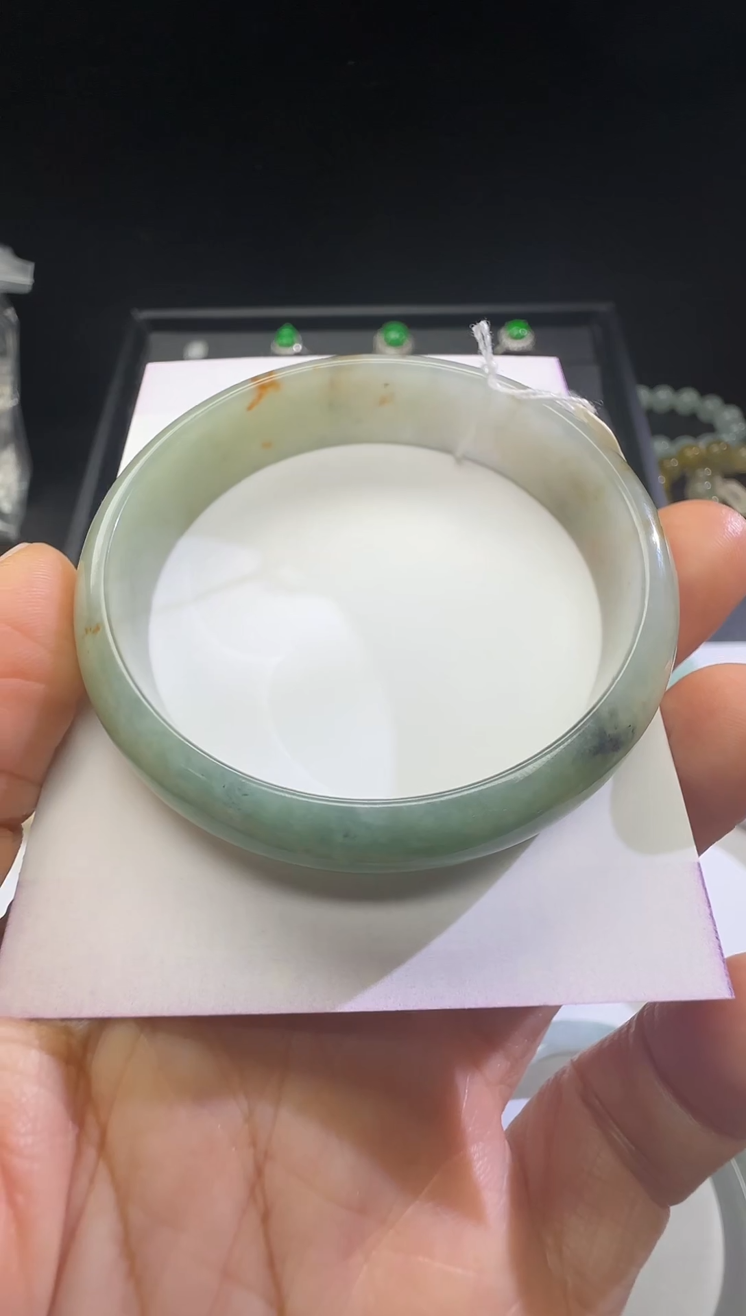 【闪购商品】翡翠手镯未镶嵌手镯圈口53.2（有纹）