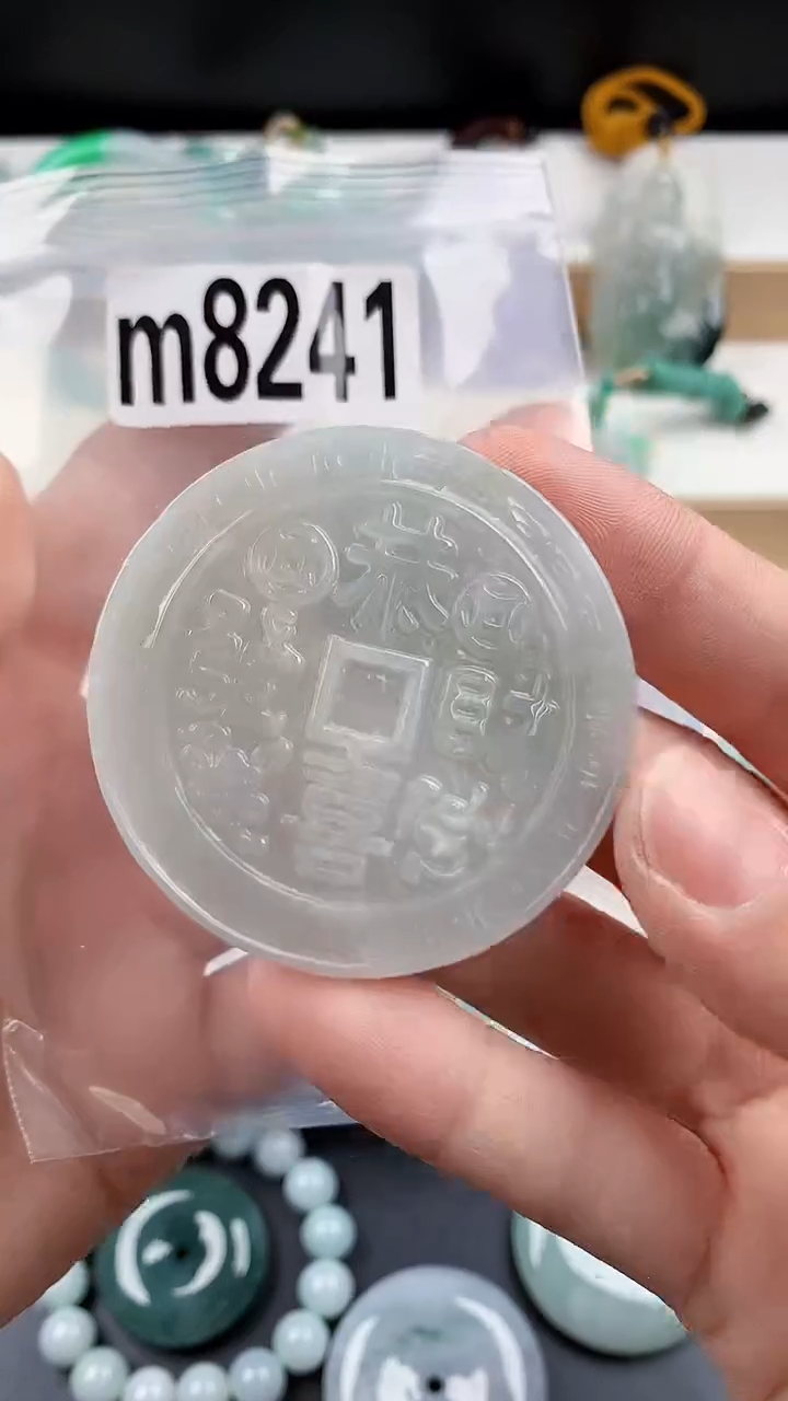 颈饰未镶嵌翡翠天然翡翠吊坠挂件