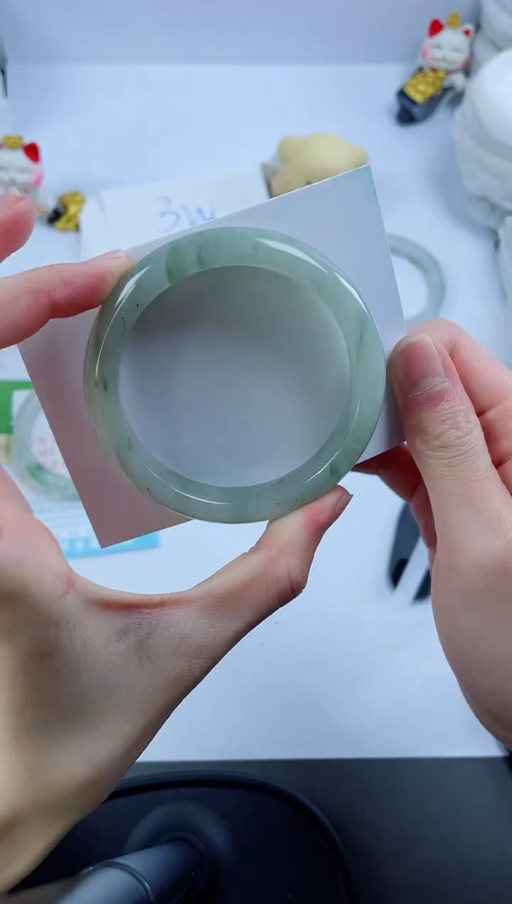 【闪购商品】石英质玉手镯未镶嵌113-56.5