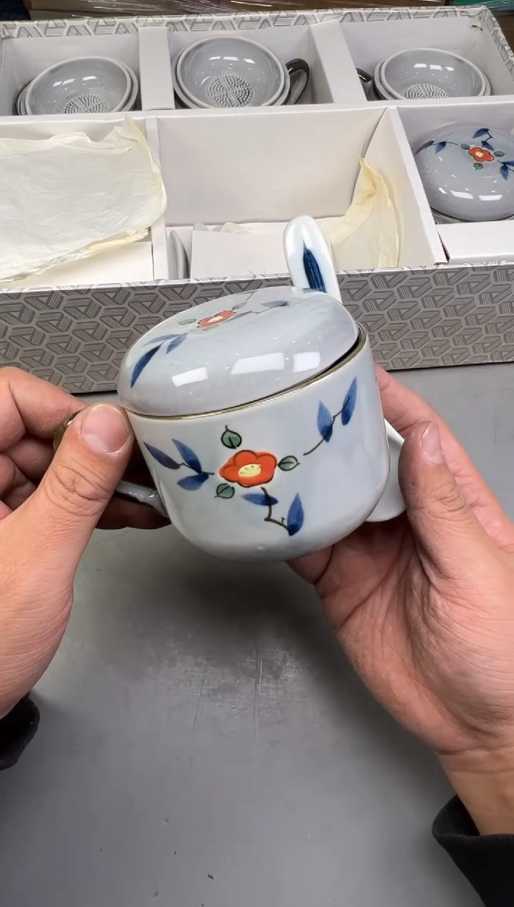 瓷片跷****子129 号满30米包邮，碰瓷社感谢您的支持~