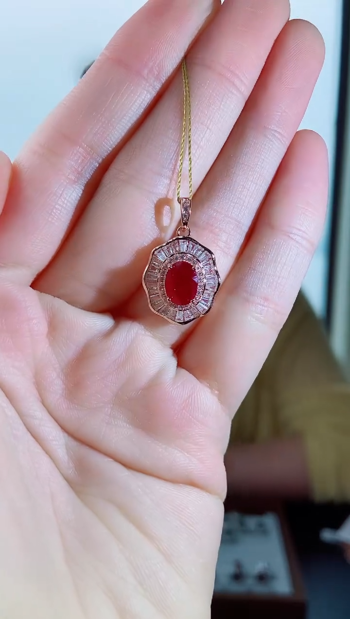 银S925镶嵌颈饰红宝石颈饰