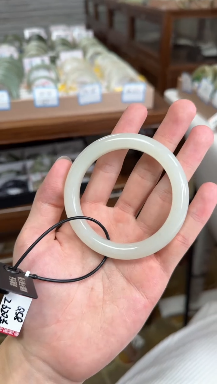 未镶嵌手镯和田玉58