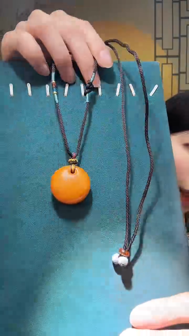 【闪购商品】琥珀裸石未镶嵌A0527天然蜜蜡微瑕