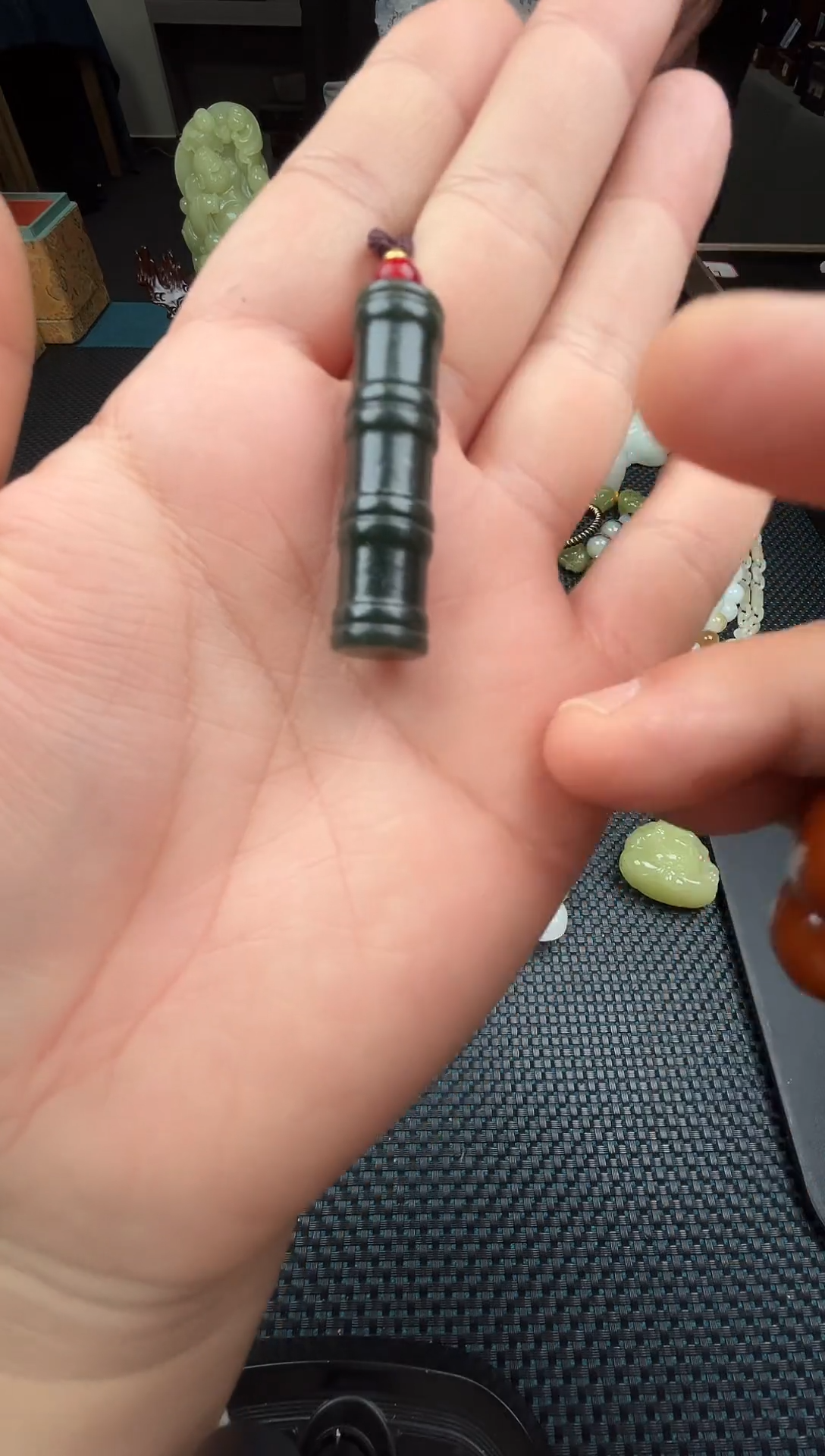 未镶嵌和田玉挂件玺玉珠宝玉器闪购