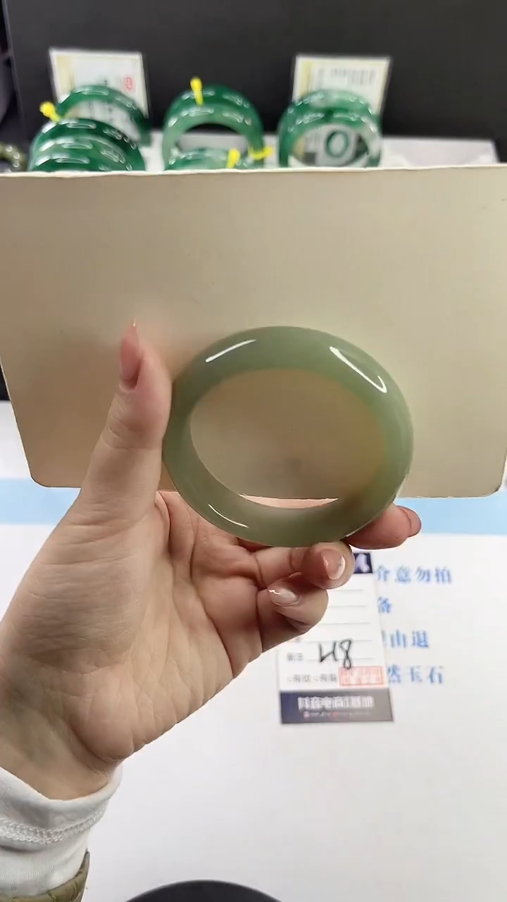 未镶嵌手镯石英质玉多样性发货L18