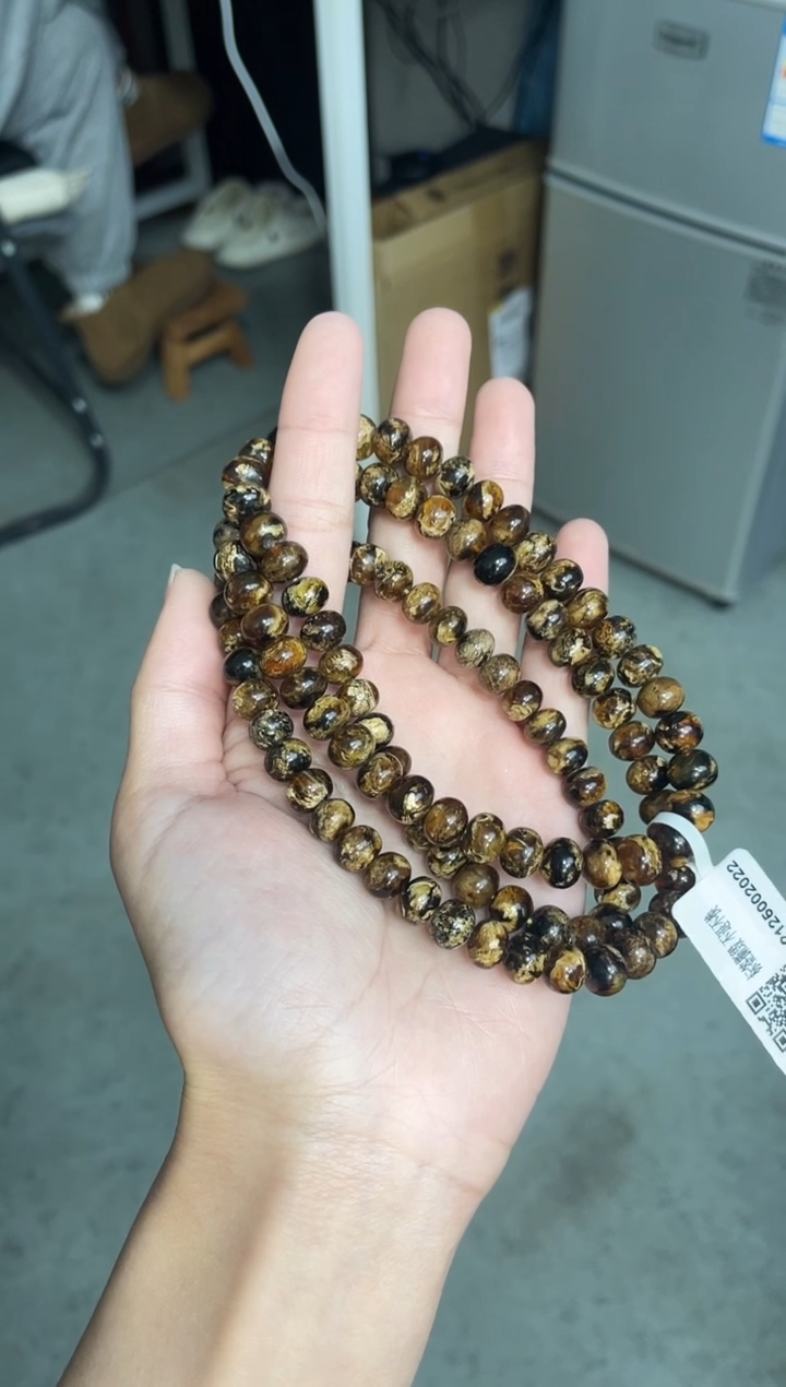 【闪购商品】琥珀裸石未镶嵌8+花珀108