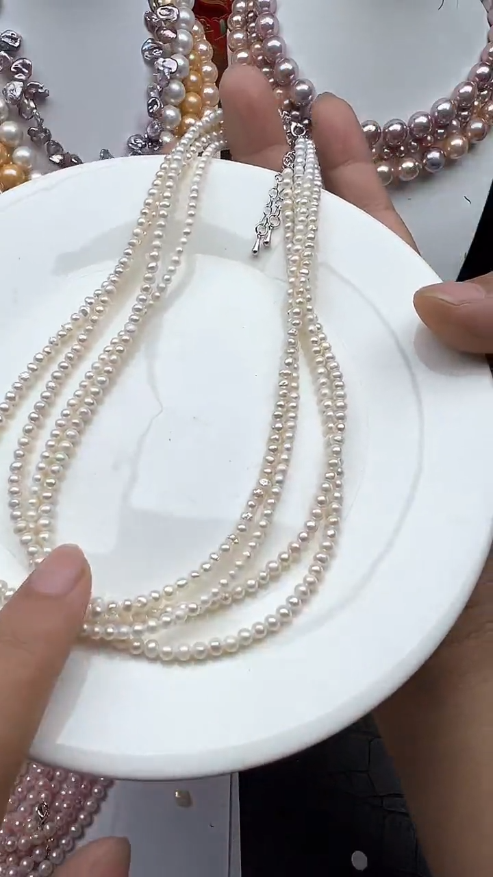 淡水珍珠未镶嵌颈饰1