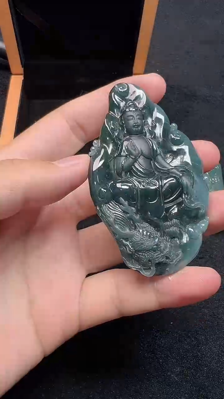 翡翠未镶嵌颈饰6830天然翡翠观音多样性发一