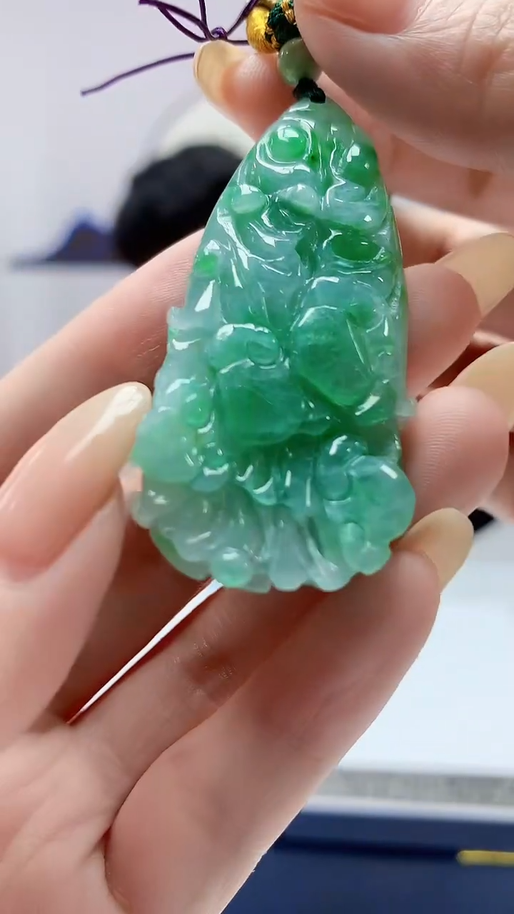 定制翡翠未镶嵌5060DD-毛货挂件70
