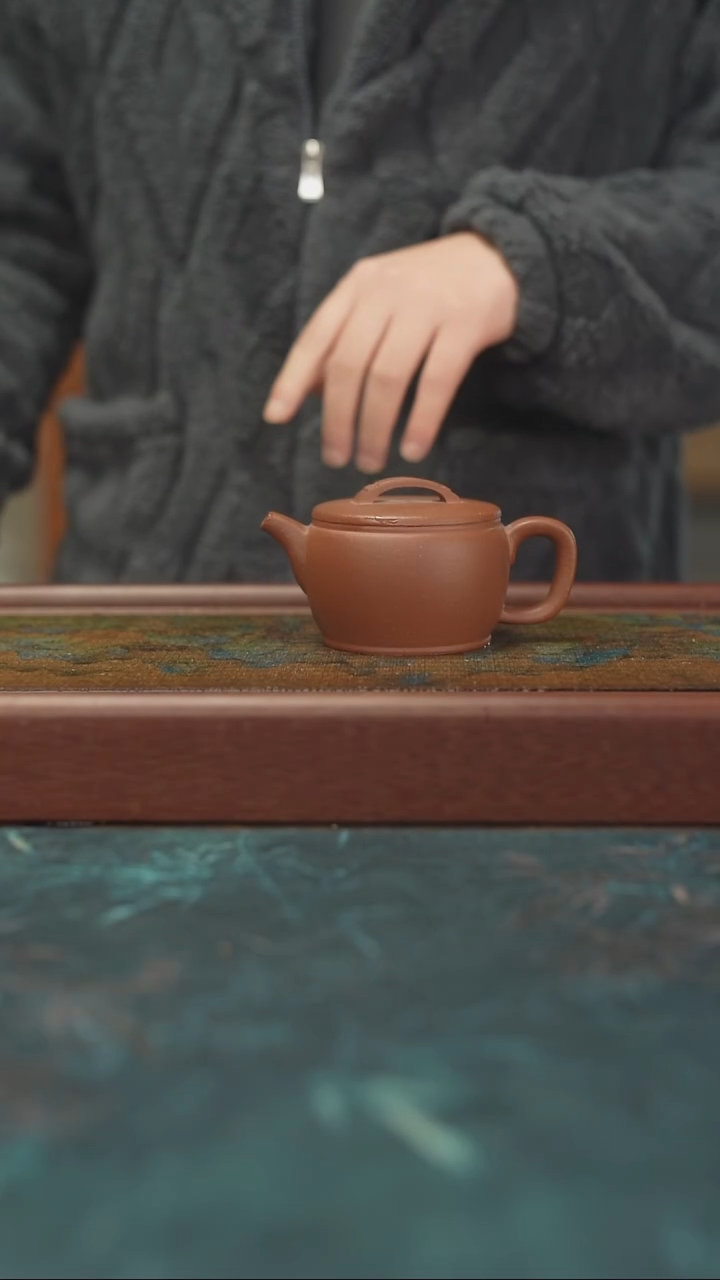 12.23  降坡  汉瓦壶