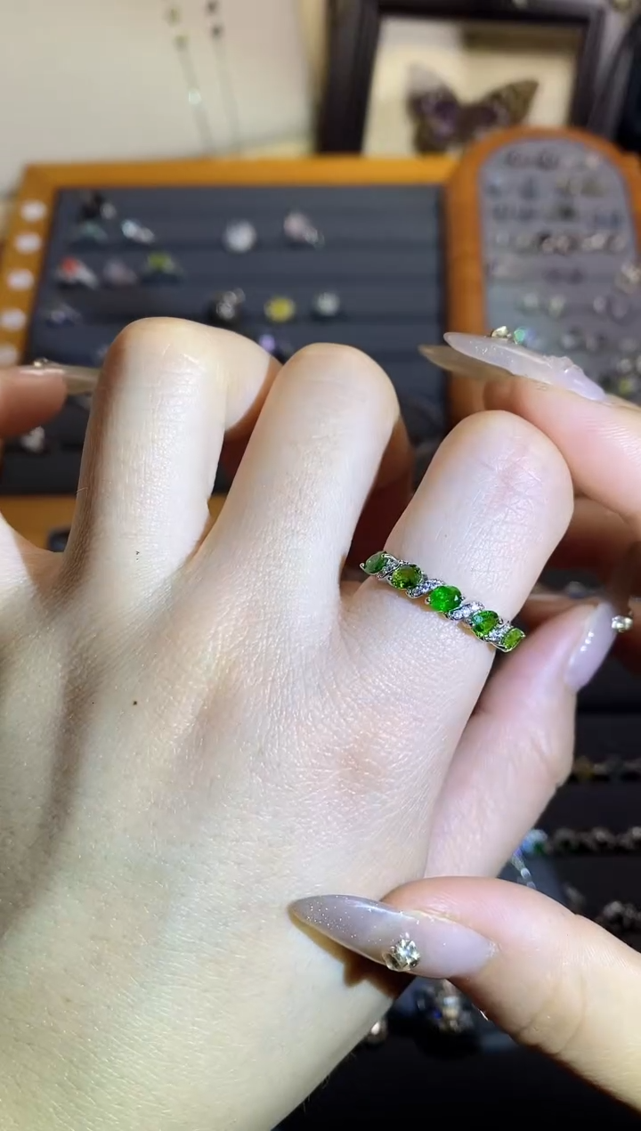 【闪购商品】水晶手链银S925镶嵌A83   