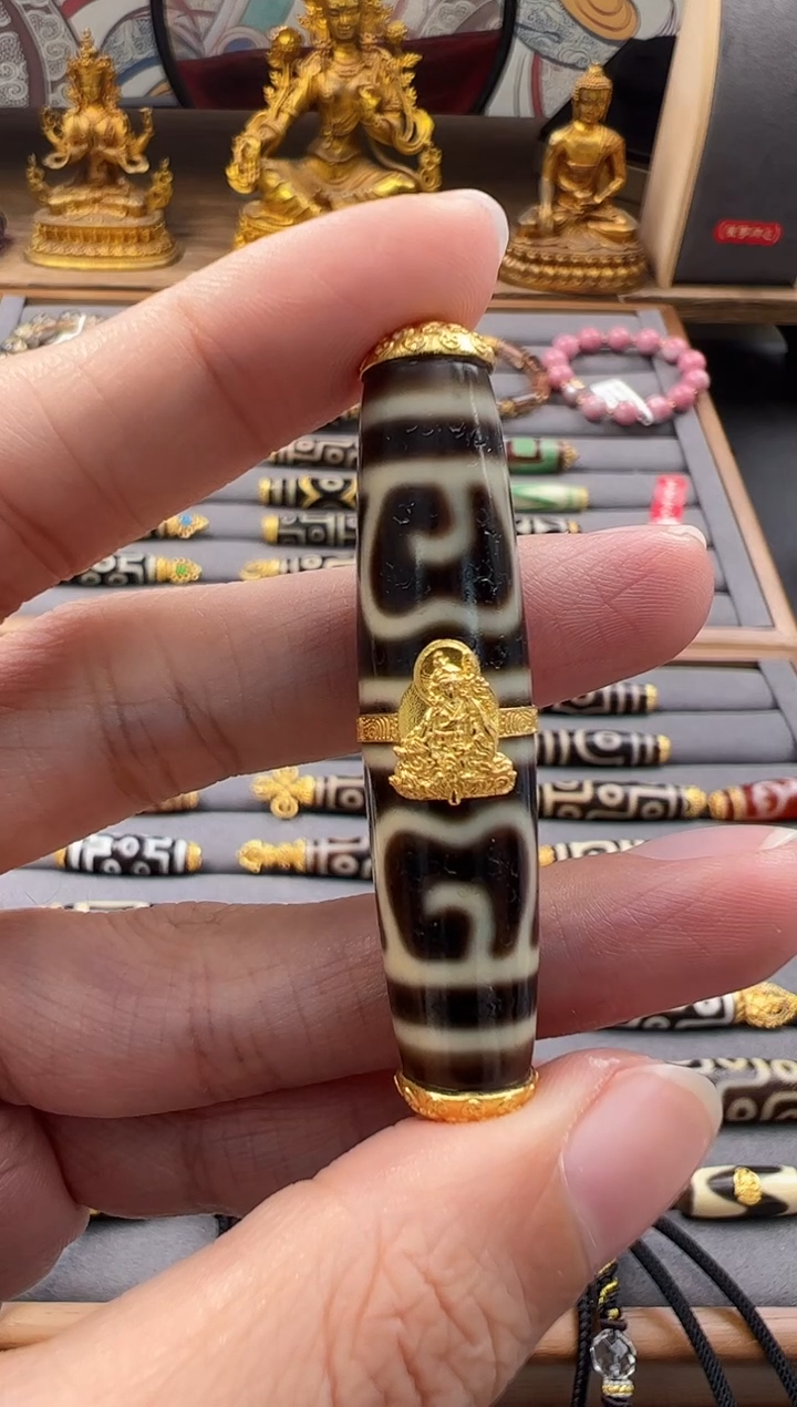 【闪购商品】玛瑙吊坠18K金镶嵌吊坠