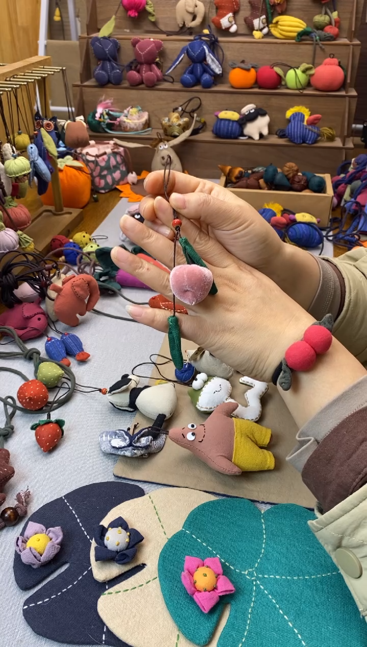 桃子手机挂（粉色）