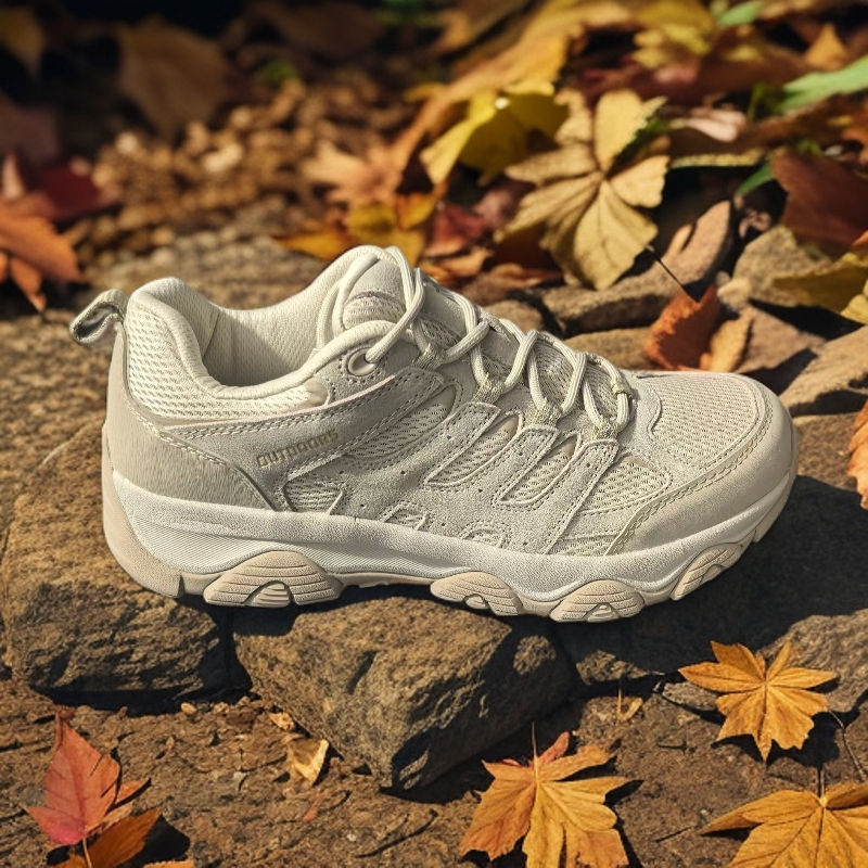 M户外徒步登山鞋防滑耐磨轻便透气减震低帮设计冬款男士时尚卡其