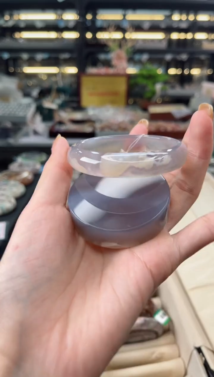 【闪购商品】石英质玉手镯未镶嵌55圈口（赠品镯心）6450571